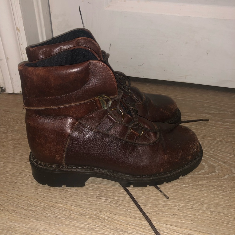 Sorel sedona ladies leather boots size 7.5